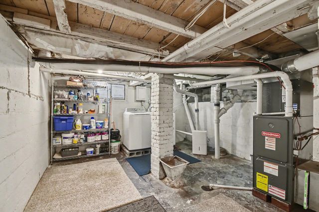 1306 S Erie Street, Bay City, MI 48706