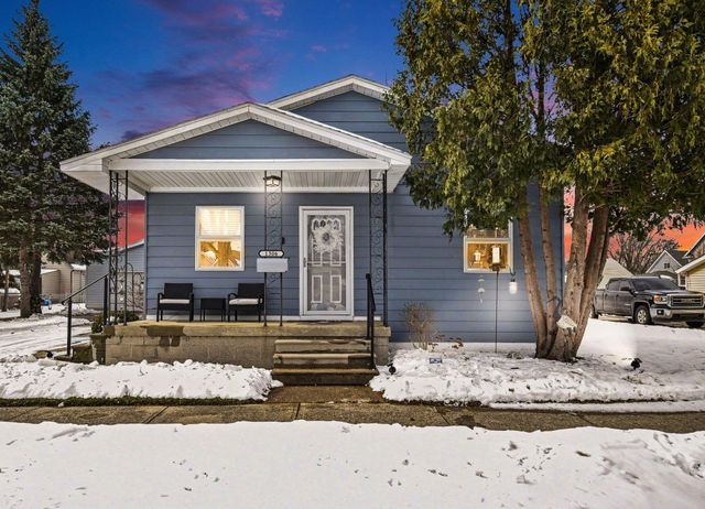 1306 S Erie Street, Bay City, MI 48706