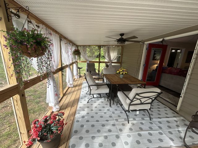 2162 Bethany Rd, Erin, TN 37061