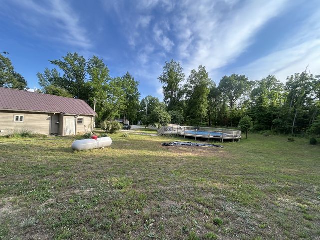 2162 Bethany Rd, Erin, TN 37061