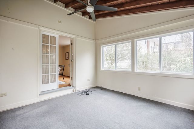 48 Shelwood Drive, Pittsford, NY 14618