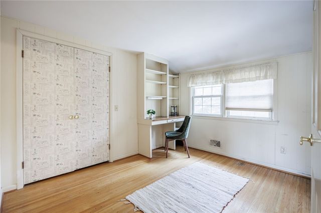 48 Shelwood Drive, Pittsford, NY 14618