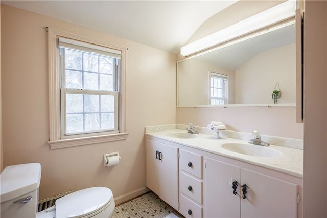 48 Shelwood Drive, Pittsford, NY 14618