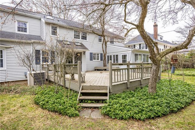 48 Shelwood Drive, Pittsford, NY 14618