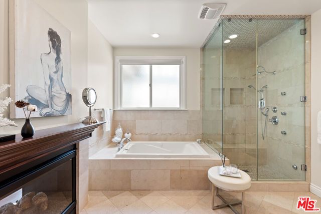 6468 Wynkoop Street, Los Angeles, CA 90045