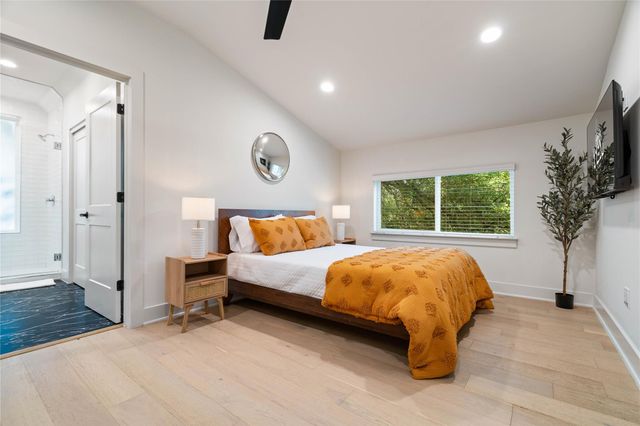 1306 Navasota ST, Austin, TX 78702