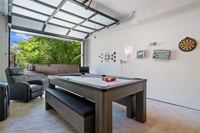 1306 Navasota ST, Austin, TX 78702