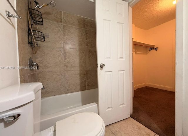 1805 Sans Souci Blvd 501, North Miami, FL 33181