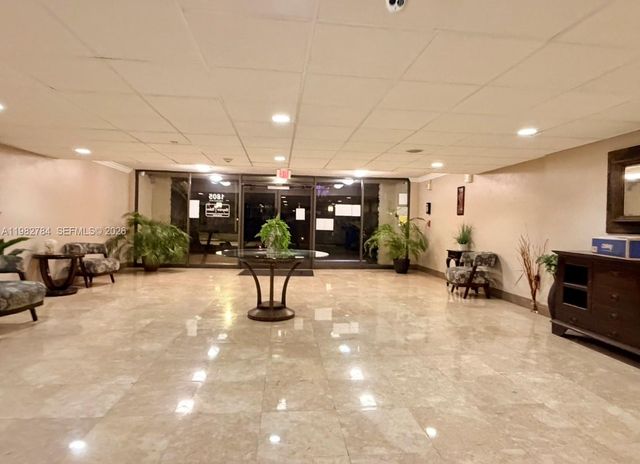 1805 Sans Souci Blvd 501, North Miami, FL 33181