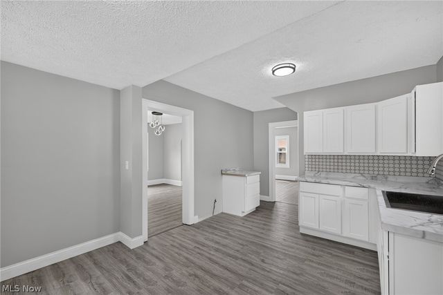 449 Kenilworth Avenue SE, Warren, OH 44483