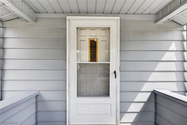449 Kenilworth Avenue SE, Warren, OH 44483