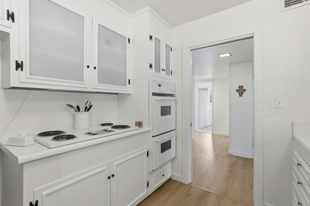 1828 Wayside Ln, Sacramento, CA 95864