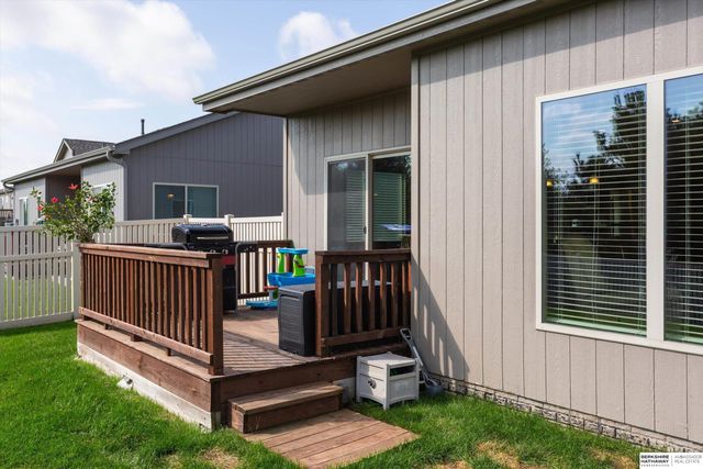 13717 S 42nd Avenue, Bellevue, NE 68123