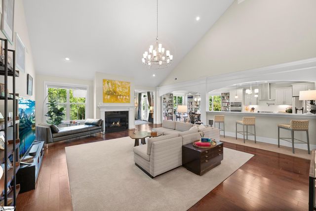74 Modesto Lane, Simpsonville, SC 29681