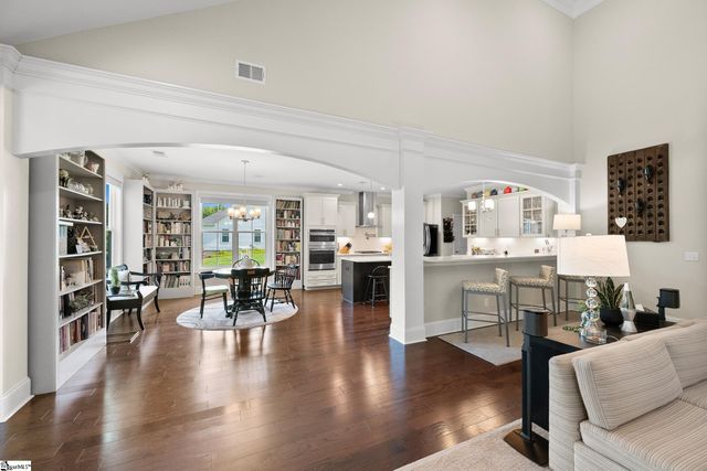 74 Modesto Lane, Simpsonville, SC 29681