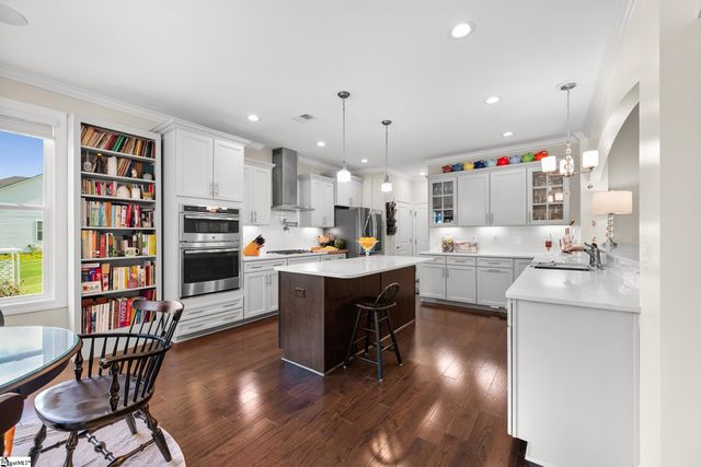 74 Modesto Lane, Simpsonville, SC 29681