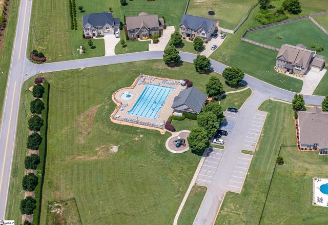 74 Modesto Lane, Simpsonville, SC 29681