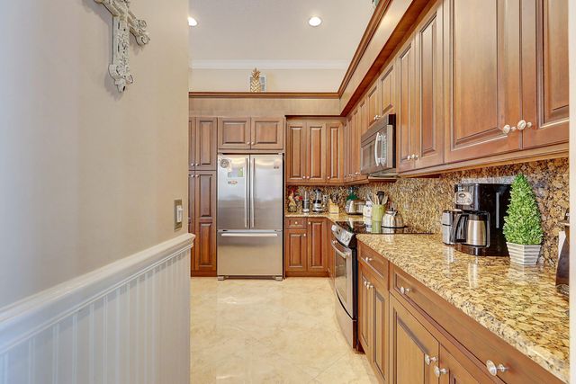 10207 Allamanda Boulevard, Palm Beach Gardens, FL 33410