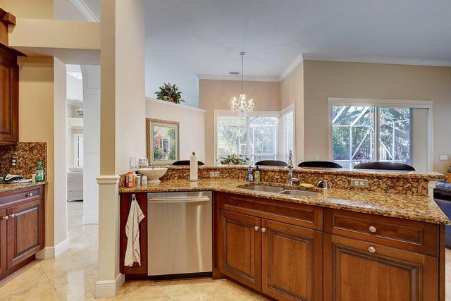 10207 Allamanda Boulevard, Palm Beach Gardens, FL 33410