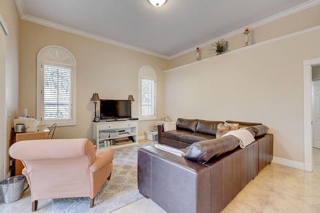 10207 Allamanda Boulevard, Palm Beach Gardens, FL 33410