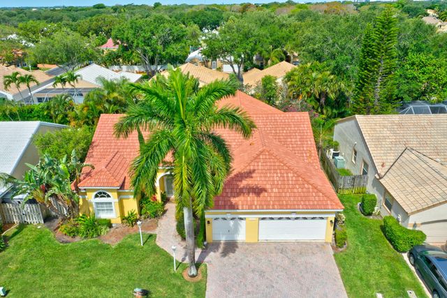10207 Allamanda Boulevard, Palm Beach Gardens, FL 33410