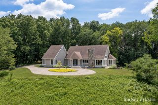 7718 Burrstone Drive, Caledonia, MI 49316