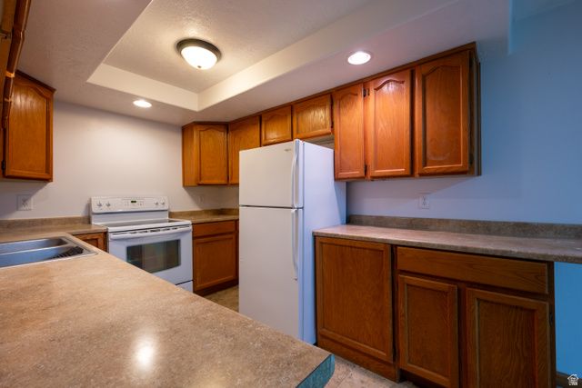 9304 S EDENBROOK WAY, West Jordan, UT 84088