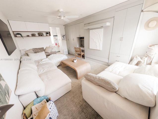 1501 S Surf Rd 21, Hollywood, FL 33019