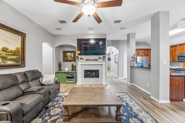 1545 Sandlewood Drive, Allen, TX 75002