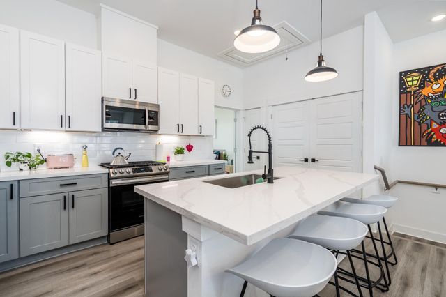 8324 Springwood Canyon Lane, Houston, TX 77055