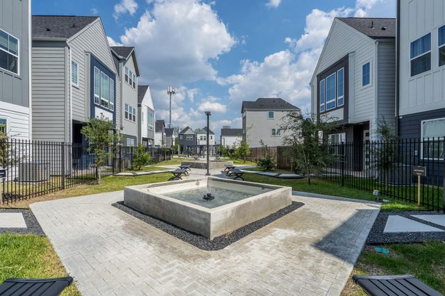 8324 Springwood Canyon Lane, Houston, TX 77055