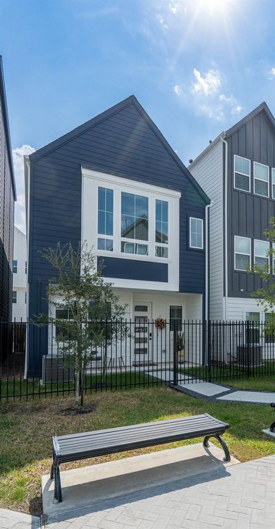 8324 Springwood Canyon Lane, Houston, TX 77055