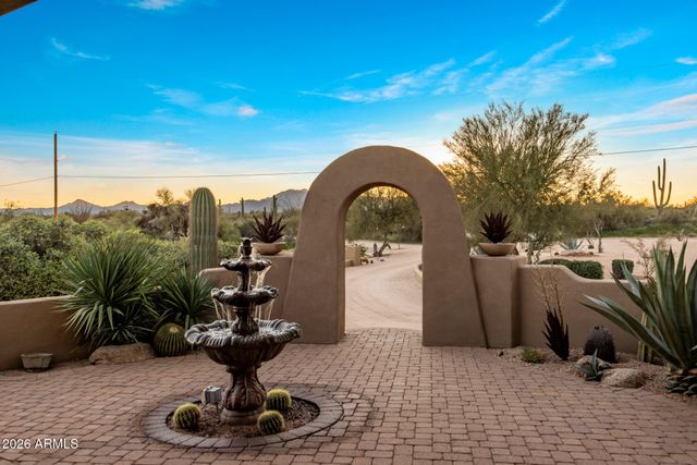 27523 N 168th Street, Scottsdale, AZ 85262