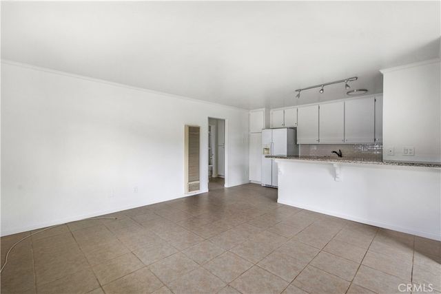 201 16th Street 2, Huntington Beach, CA 92648