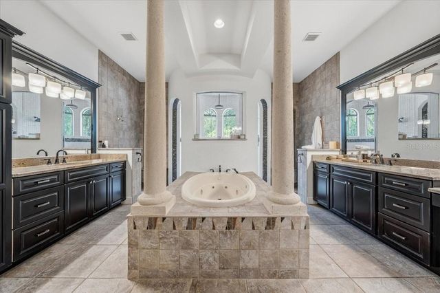 16303 DUNLINDALE DRIVE, Lithia, FL 33547