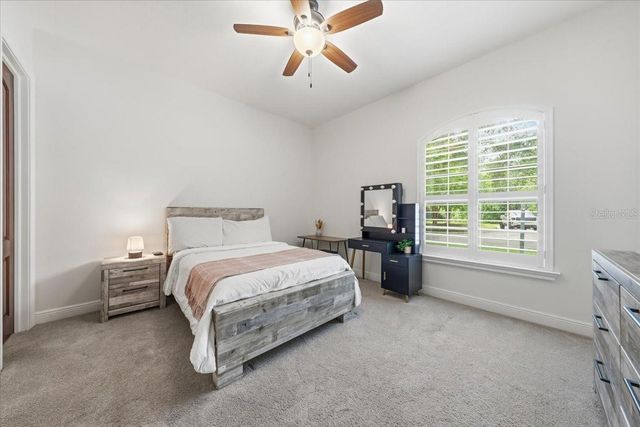 16303 DUNLINDALE DRIVE, Lithia, FL 33547