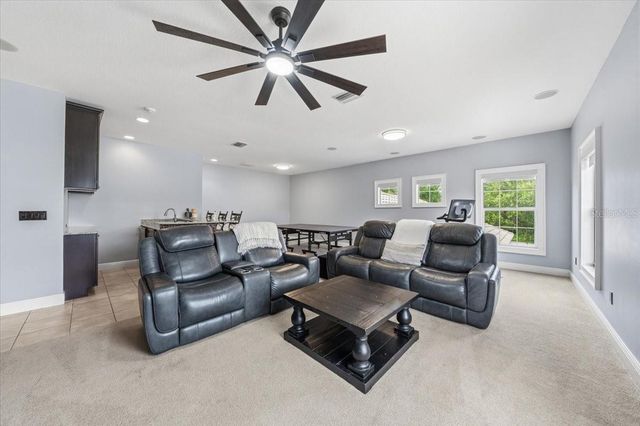 16303 DUNLINDALE DRIVE, Lithia, FL 33547