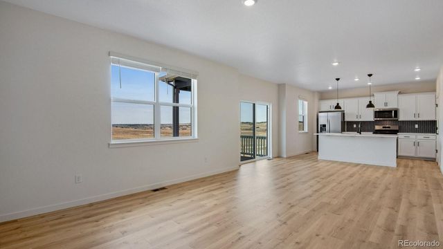 43092 Castle Stuart Street, Elizabeth, CO 80107