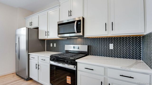 43092 Castle Stuart Street, Elizabeth, CO 80107