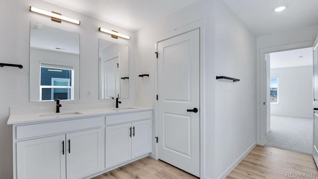 43092 Castle Stuart Street, Elizabeth, CO 80107