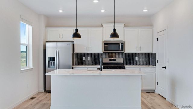 43092 Castle Stuart Street, Elizabeth, CO 80107