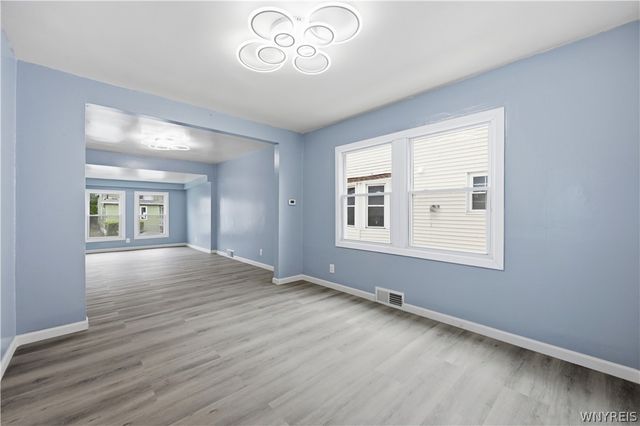 242 Newburgh Avenue, Buffalo, NY 14215