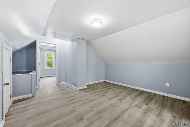 242 Newburgh Avenue, Buffalo, NY 14215