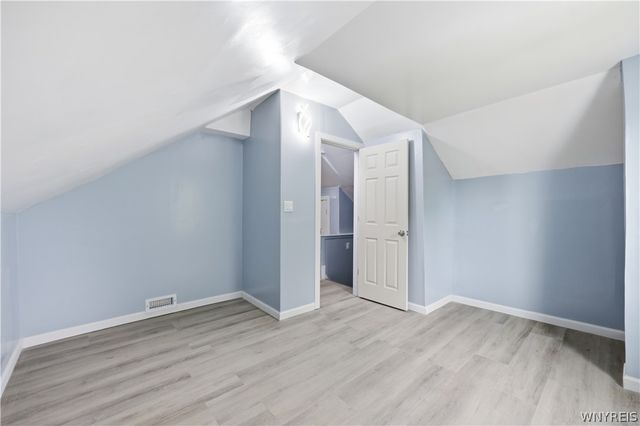 242 Newburgh Avenue, Buffalo, NY 14215