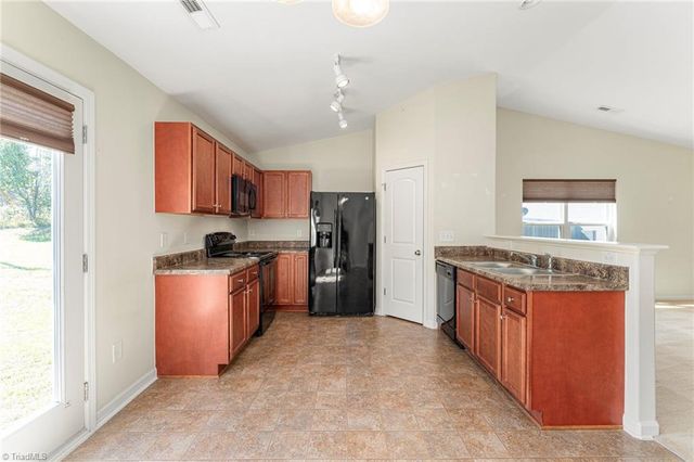 216 Florida Drive, Thomasville, NC 27360
