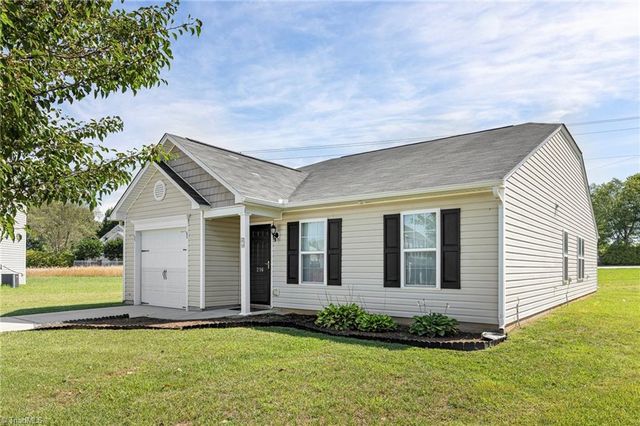 216 Florida Drive, Thomasville, NC 27360