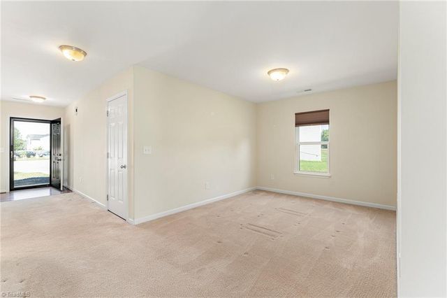 216 Florida Drive, Thomasville, NC 27360