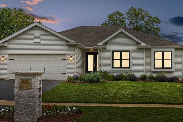 1004 Golden Avenue, Woodstock, IL 60098