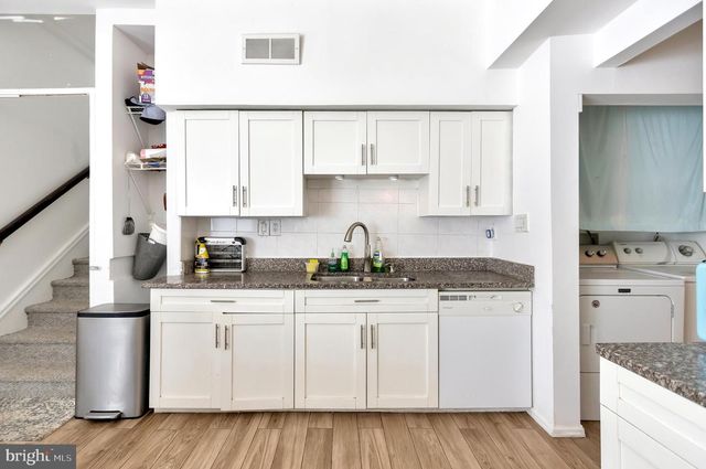 403 N HORNERS LN, Rockville, MD 20850