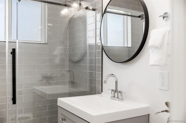 7625 W 23rd Place, Lakewood, CO 80214